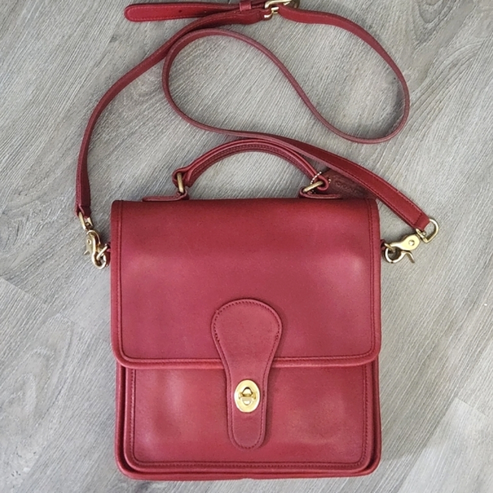 NEAR PRISTINE VINTAGE COACH STATION CROSSBODY BAG 5130